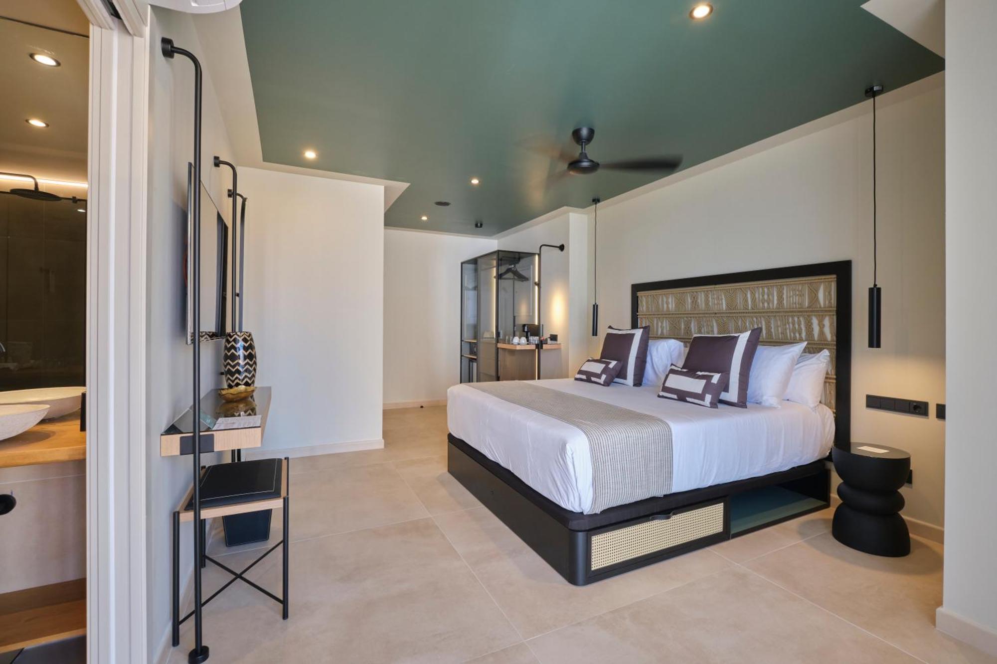Hotel Estimar Marina Farnals 4*